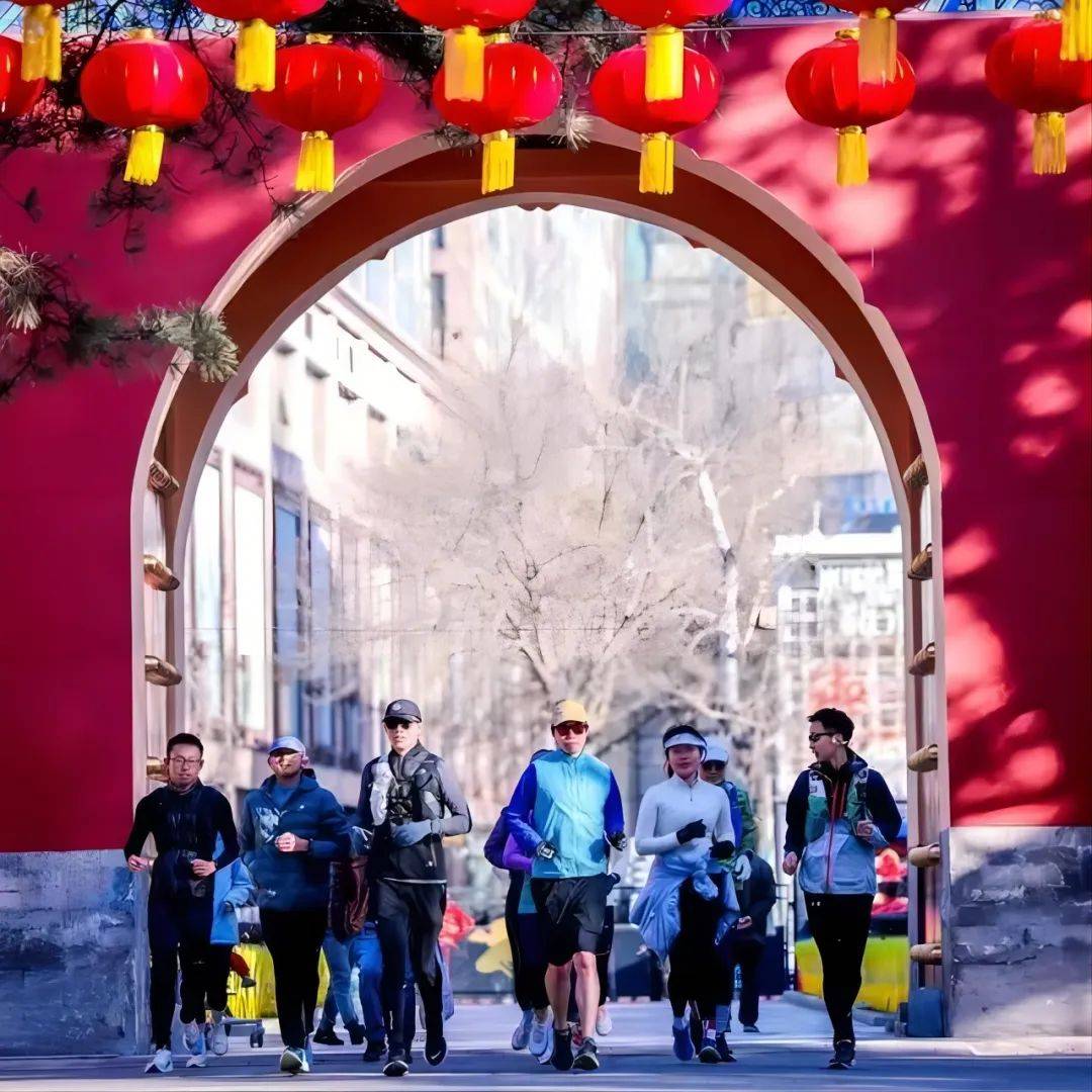 场的质量与科技竞争新利体育登录跑鞋市(图17)