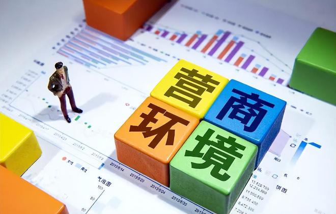 卖爆了!线上打折多赚钱反而变难港股运动鞋服四巨头:安踏李宁(图2) 卖爆了!线上打折多赚钱反而变难港股运动鞋服四巨头:安踏李宁(图2)